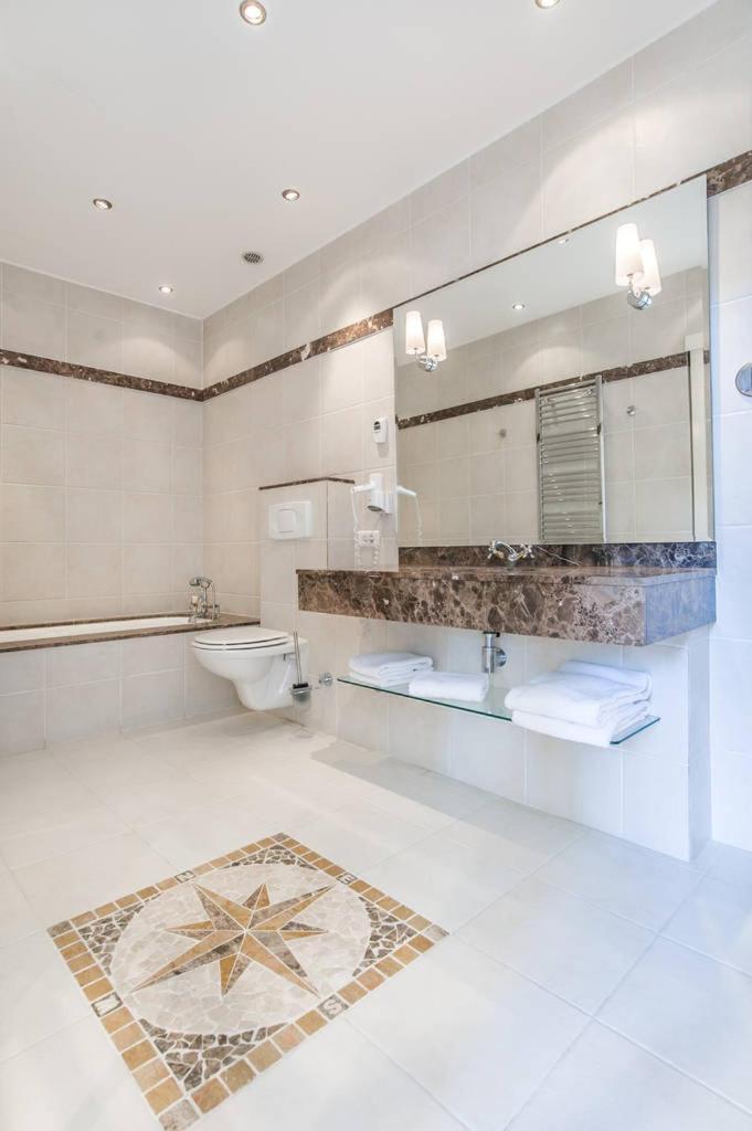 Chambre Double Confort (2 Personnes)